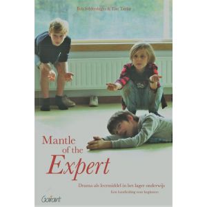 mantle-of-the-expert-9789044136142