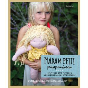 madam-petit-poppenboek-9789060389300