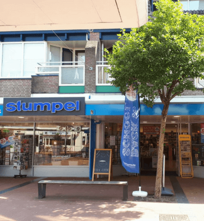 Boekhandel Stumpel in Hoorn (Huesmolen)